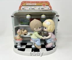 Precious Moments YOU MAKE MY HEART FLOAT Figurine Limited Edition #54017 2015