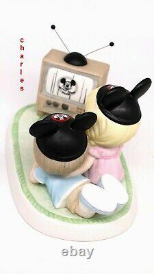 Precious Moments Y BECAUSE WE LIKE YOU 111020 Disney Mickey N Minnie Mouse