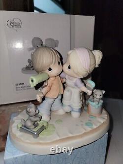 Precious Moments You Add Color To My World Limited Edition Figurine With Blue Eyes