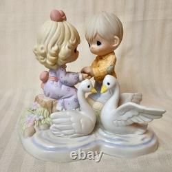 Precious Moments'Your Love Gives Me Wings' 2006 Swans Lake Pond Couple 610070