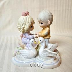 Precious Moments'Your Love Gives Me Wings' 2006 Swans Lake Pond Couple 610070