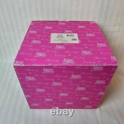 Precious Moments'Your Love Gives Me Wings' 2006 Swans Lake Pond Couple 610070