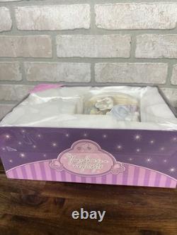 Precious Moments Your Love Is A Perfect Fit 790023 With Box Disney Cinderella Precious Moments Your Love Is A Perfect Fit 790023 With Box Disney Cinderella
