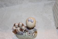 Precious Moments figurines GOD LOVETH A CHEERFUL GIVER, Original 21, Girl/Puppies