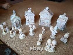 Precious Moments figurines entire collection 13 pieces