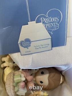 Precious moments Disney Showcase Edition 810038 Beauty & The Beast New In Box