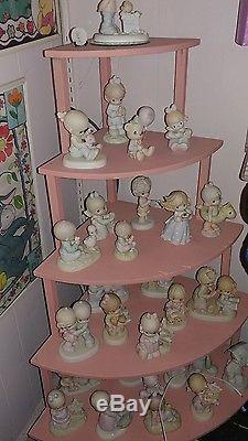 Precious moments HUGE LOT 100 FIGURINES 16 HOUSES