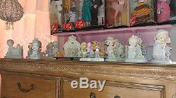 Precious moments HUGE LOT 100 FIGURINES 16 HOUSES