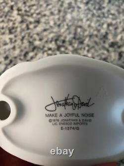 Precious moments figurine-Make a Joyful Noise-1978