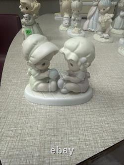 Precious moments figurines 13 Pieces