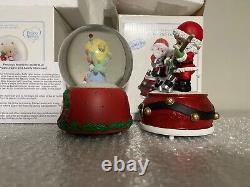 Precious moments figurines christmas