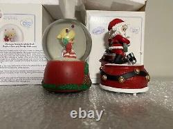 Precious moments figurines christmas