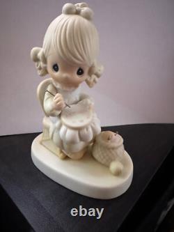 Precious moments figurines lot