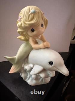 Precious moments figurines lot