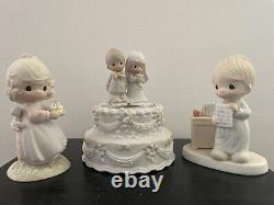 Precious moments lot of figurines