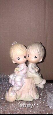 RARE 1978 Precious Moments Love One Another Jonathan and David Figurine