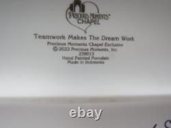 RARE Precious Moments 239013-Reunion 2023-Teamworks Makes The Dream Work Signed