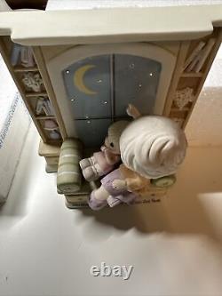 RARE! Precious Moments Granddaughter I Love You to the Moon and Back A2142 NIB