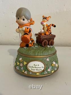 RARE Precious Moments Put A Little Bounce In Your Heart Disney Tigger Music
