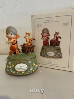 RARE Precious Moments Put A Little Bounce In Your Heart Disney Tigger Music