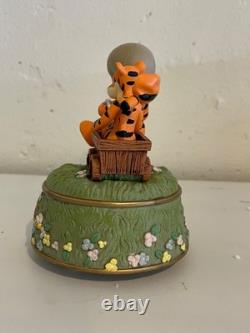 RARE Precious Moments Put A Little Bounce In Your Heart Disney Tigger Music