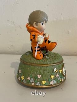 RARE Precious Moments Put A Little Bounce In Your Heart Disney Tigger Music