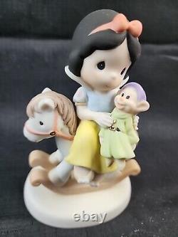 Rare Disney Precious Moments Riding Off To A Fairy Tale Ending 2009 Snow White