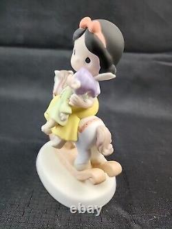 Rare Disney Precious Moments Riding Off To A Fairy Tale Ending 2009 Snow White