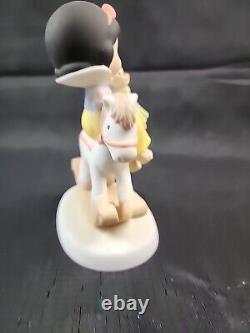 Rare Disney Precious Moments Riding Off To A Fairy Tale Ending 2009 Snow White