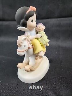 Rare Disney Precious Moments Riding Off To A Fairy Tale Ending 2009 Snow White