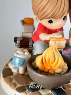 Rare Precious Moments'I Love You S'more Every Day' Figurine