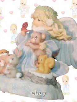 Rare Precious Moments Joy To The World Music Box 2017 Angel Winter Holiday