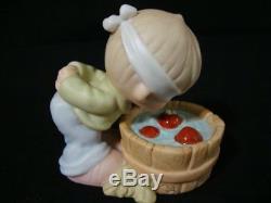 T Precious Moments-7 Pc. Fall Festival/Harvest Jubilee Set-Lighted Barn/Pumpkins