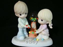 T Precious Moments-Couple/Gumball Machine-I Count My Blessings Everyday With You
