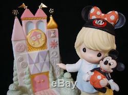 T Precious Moments-Disney Park Exclusive-A Smile Means Friendship To Everyone
