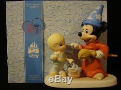 T Precious Moments-Disney Showcase-Sorcerer Mickey Mouse