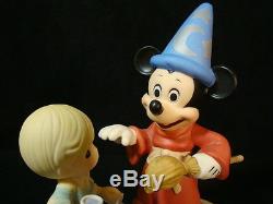 T Precious Moments-Disney Showcase-Sorcerer Mickey Mouse