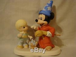 T Precious Moments-Disney Showcase-Sorcerer Mickey Mouse