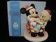 T Precious Moments-rare 2 Day Disney Theme Park Exclusive-mickey Mouse As Santa