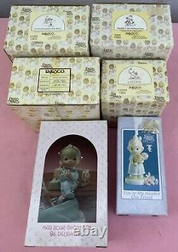 VINTAGE Precious Moments Figurines Lot of 28 All With Their Boxes EC NICE LOT