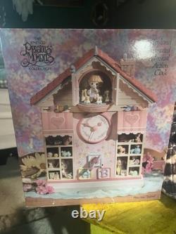 VNTG Enesco Precious Moments Toyland Illuminated Musical Action Clock WORKS 90s