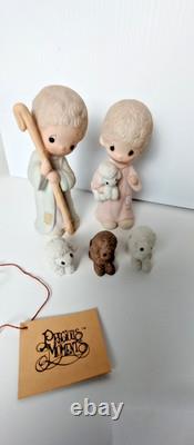VTG Precious Moments Come Let Us Adore Him 5 & Nativity Set 1 1/2-28 pcs withBox
