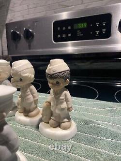 Vintage 1991 Precious Moments bless Those All Who Served 5 Figurines Total