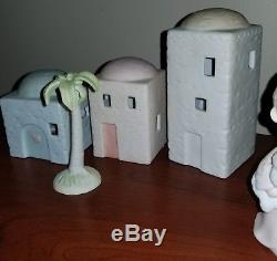 Vintage 23 Piece Precious Moments Nativity mini with boxes