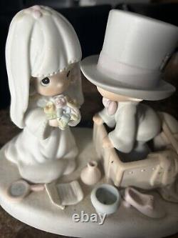Vintage Precious Moments Heaven Bless Your Togetherness Figurine 106755 1987