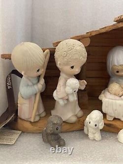 Vintage Precious Moments Manger And Come Let Us Adore Him Figurine Set New