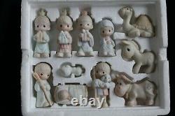 Vtg 1982 Precious Moments Miniatures Come Let Us Adore Him Nativity Porcelain