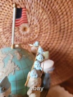 With Flag Topper'91 Enesco Precious Moments Musical Box Bless Those Who Serve
