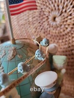 With Flag Topper'91 Enesco Precious Moments Musical Box Bless Those Who Serve