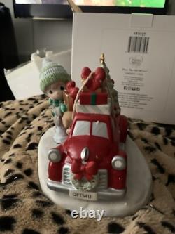 XMAS? Precious Moments? Christmas Is On Its Way 2017 NIB #181037